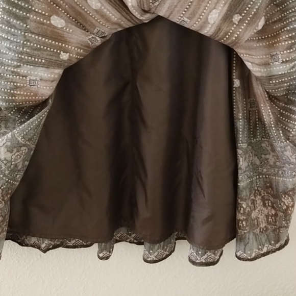 H&M Skirt sage green with Gold accents sz 4 - Picture 6 of 10